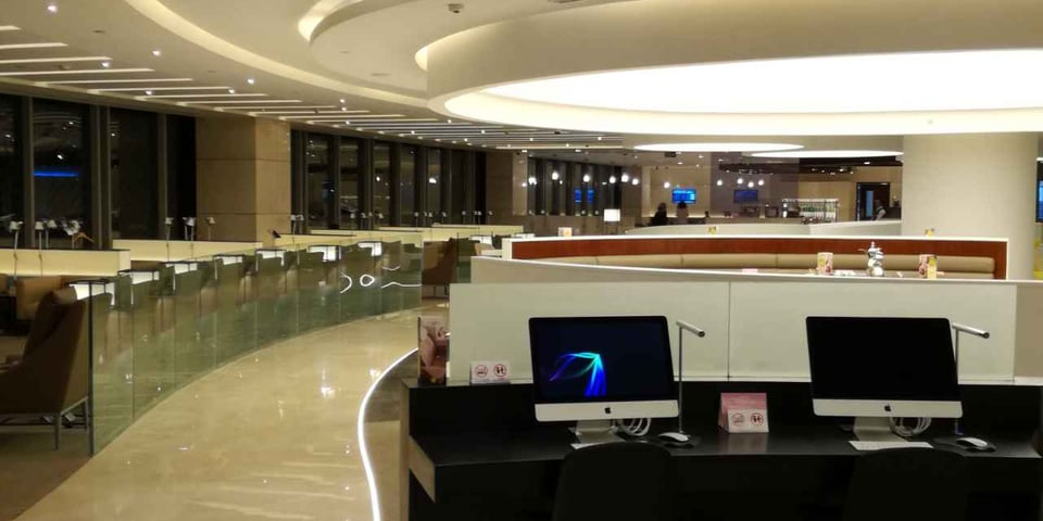 CAI Saudia Al Fursan Golden Lounge Reviews Photos Terminal 2