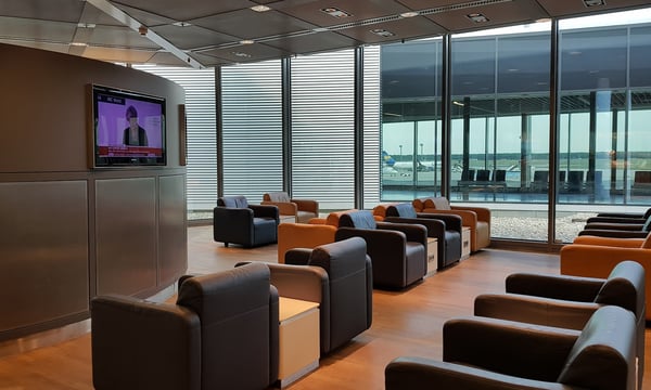 Lufthansa Business Lounge (Non-Schengen, Gates B44-B48)