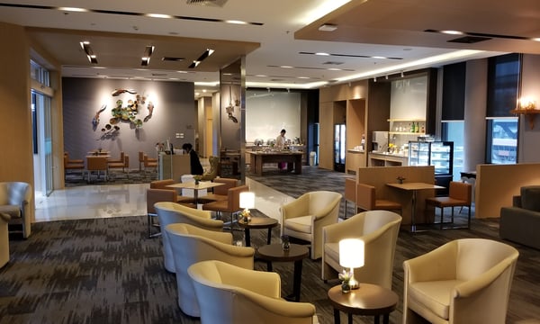 Miracle Lounge