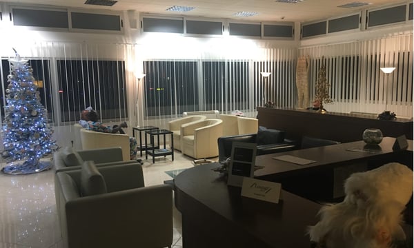 AHS Business Class Lounge