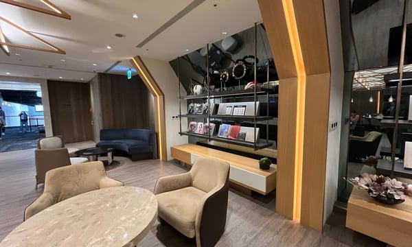 Oriental Club Lounge