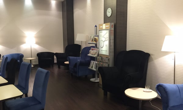 SkyCourt Lounge