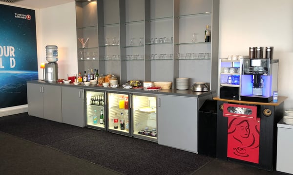 Karl-Jatho Lounge