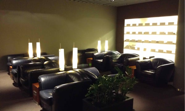 Lufthansa Senator Lounge (Non-Schengen)