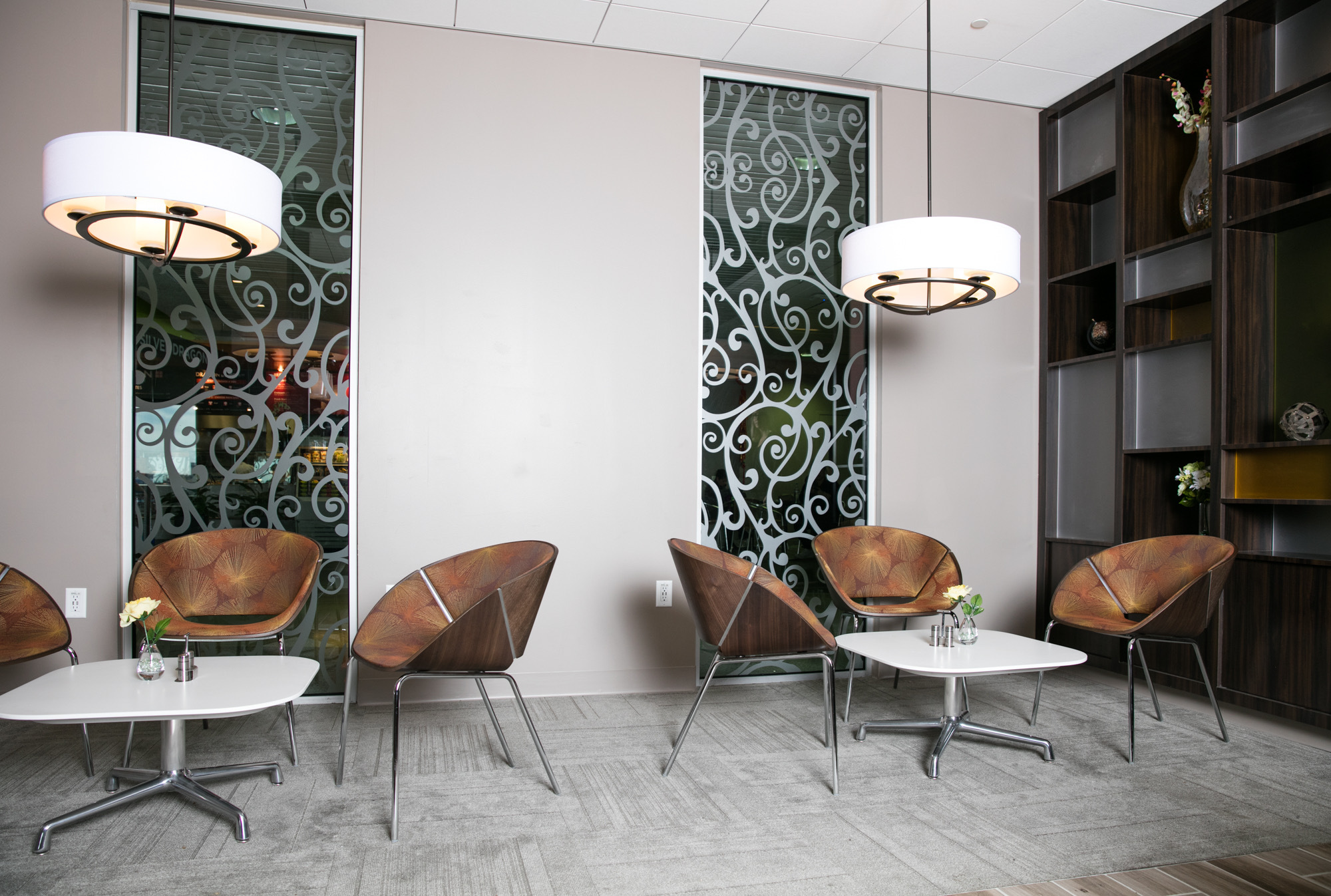 #2 of 5 images of Escape Lounges