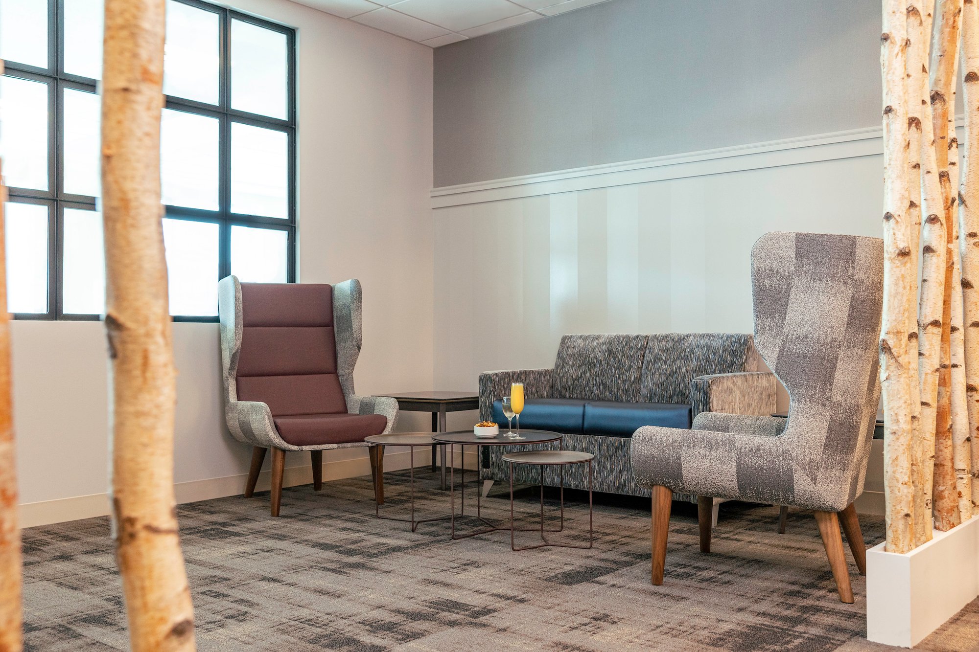 #5 of 5 images of Escape Lounges