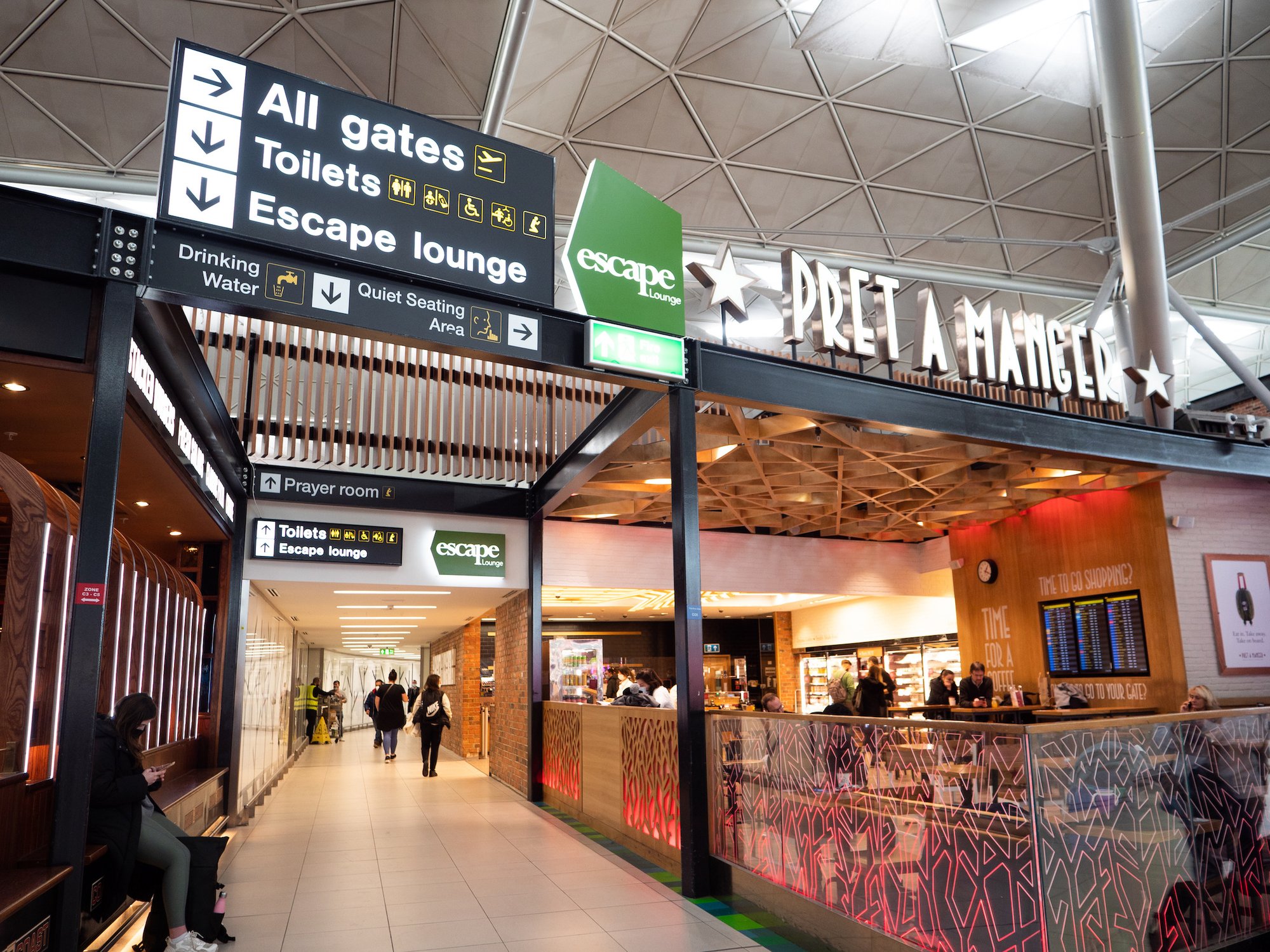 #5 of 5 images of Escape Lounges