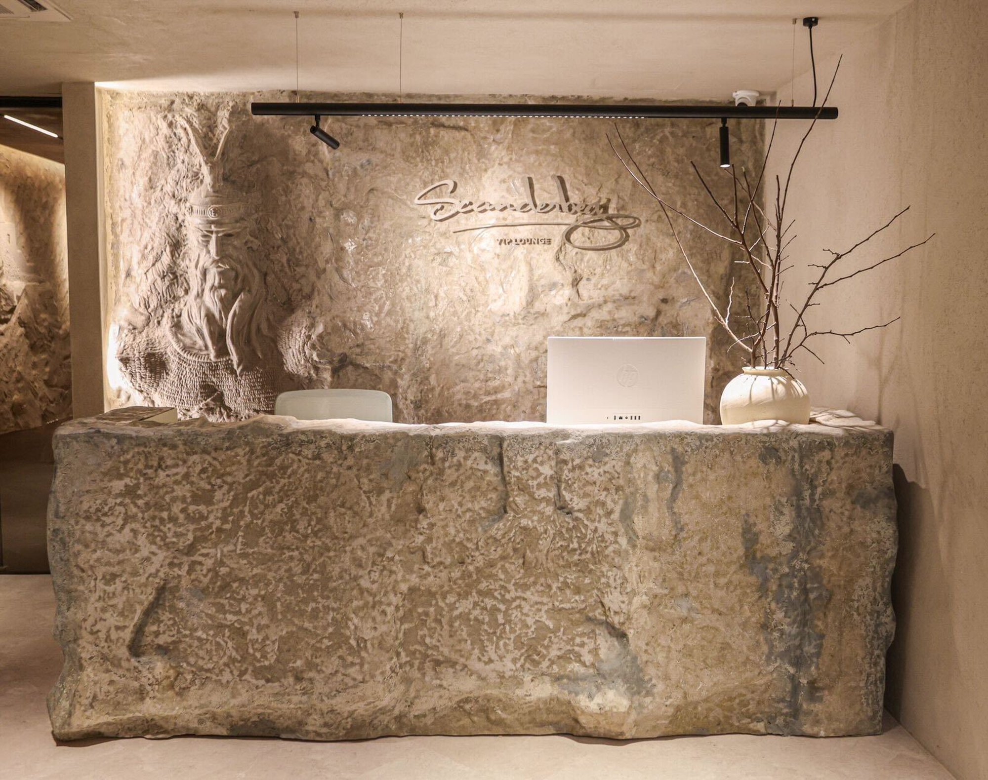 #3 of 5 images of Scanderbeg VIP Lounge