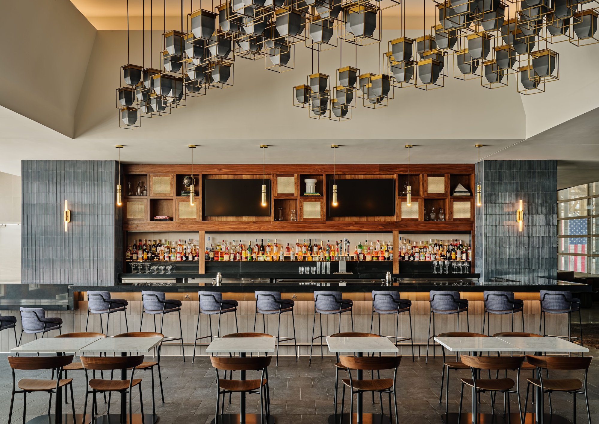 #3 of 4 images of The Centurion Lounge