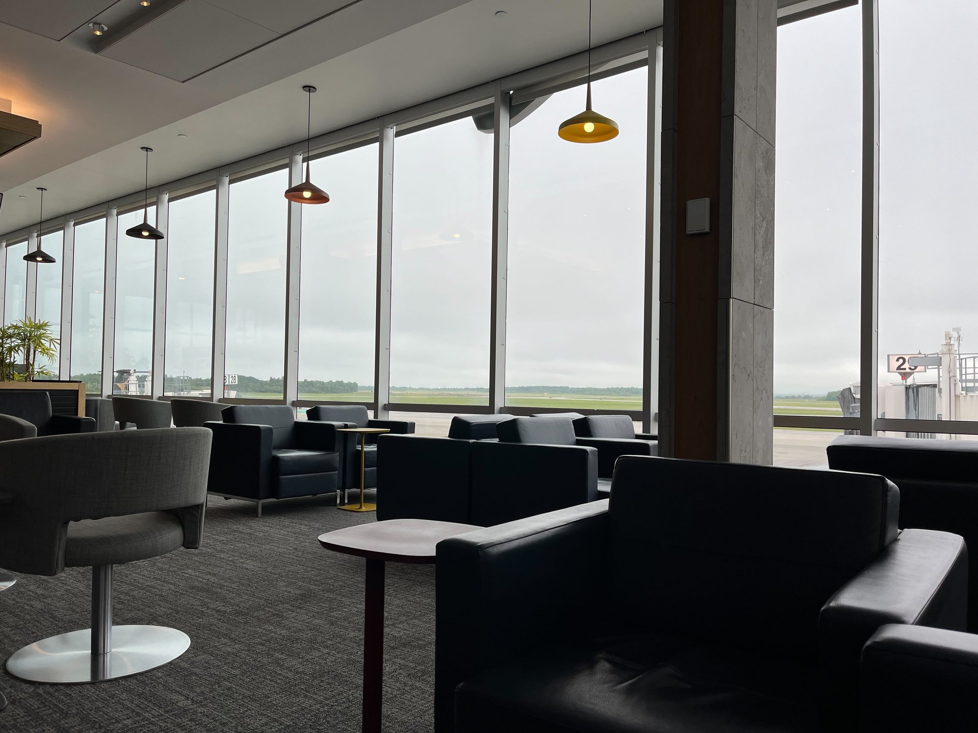 #4 of 5 images of Salon V.I.P. Spanair