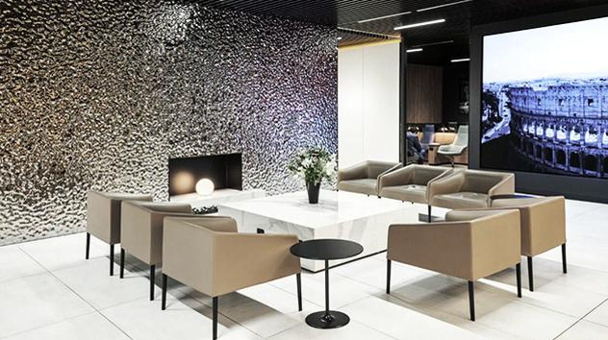 #2 of 5 images of Prima Vista Lounge Domus