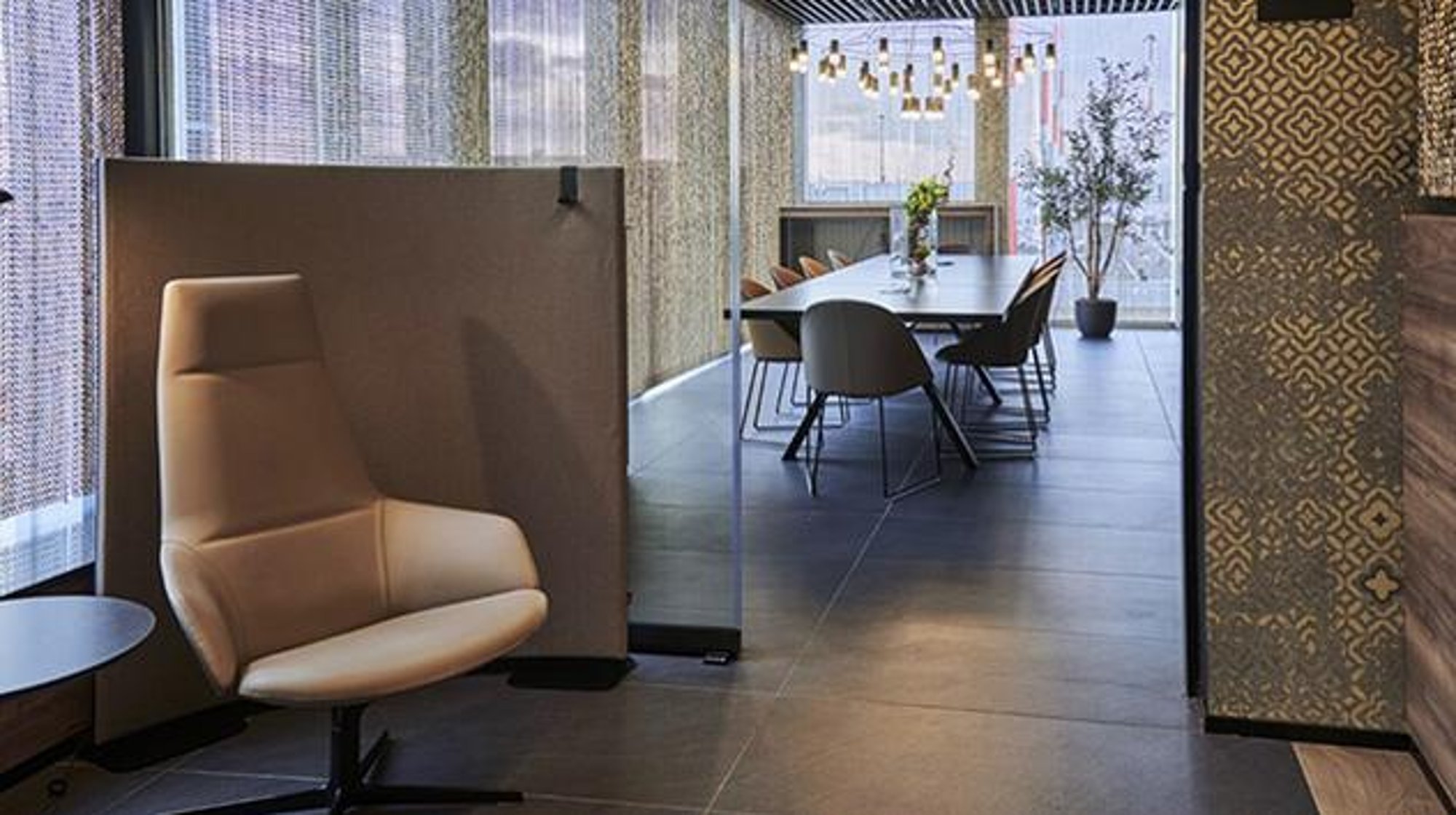 #3 of 5 images of Prima Vista Lounge - Portus