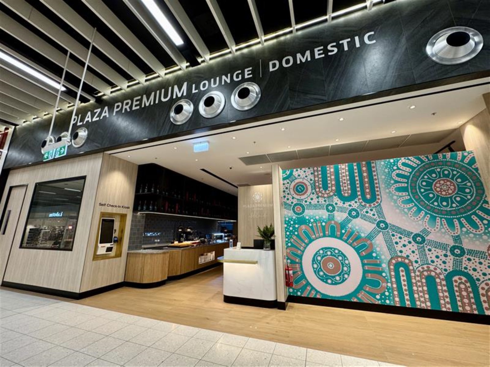 #1 of 3 images of Plaza Premium Lounge (Domestic Departures)