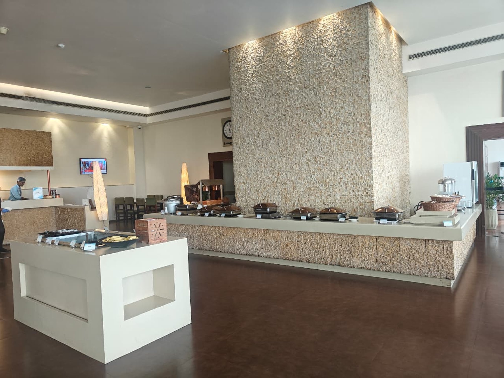 #3 of 5 images of Travel Club Lounge