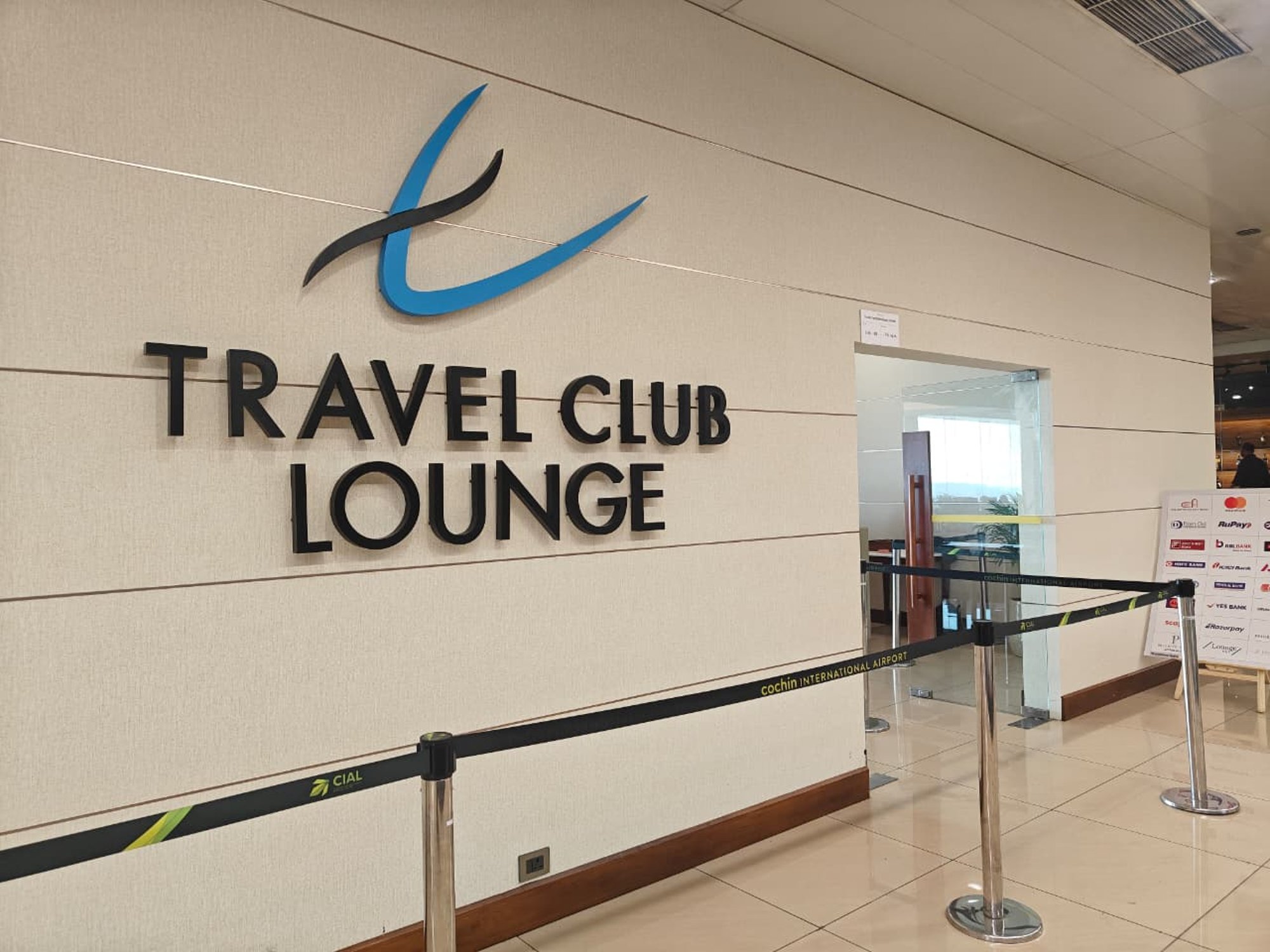 #4 of 5 images of Travel Club Lounge