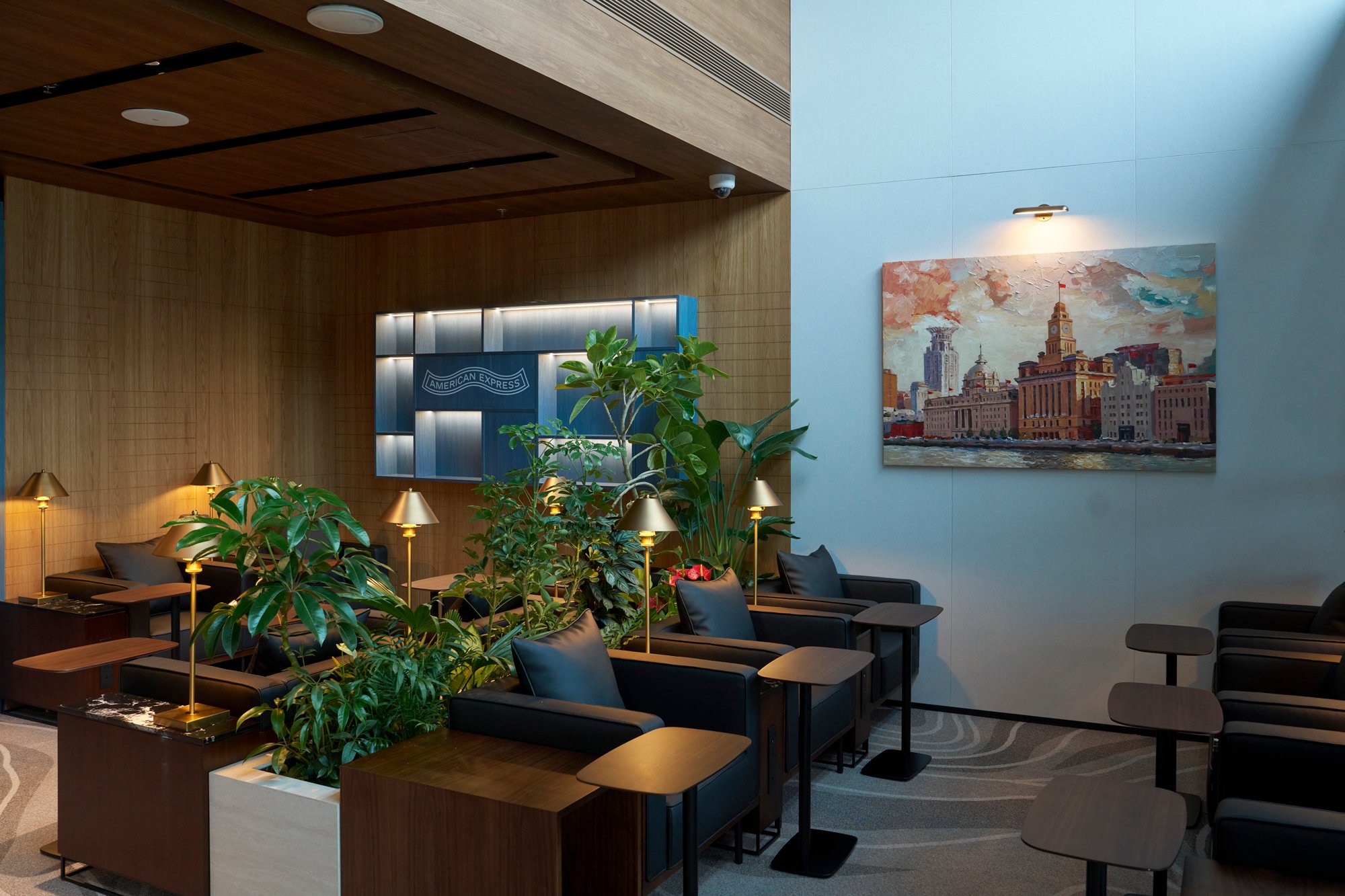 #4 of 5 images of American Express Lounge
