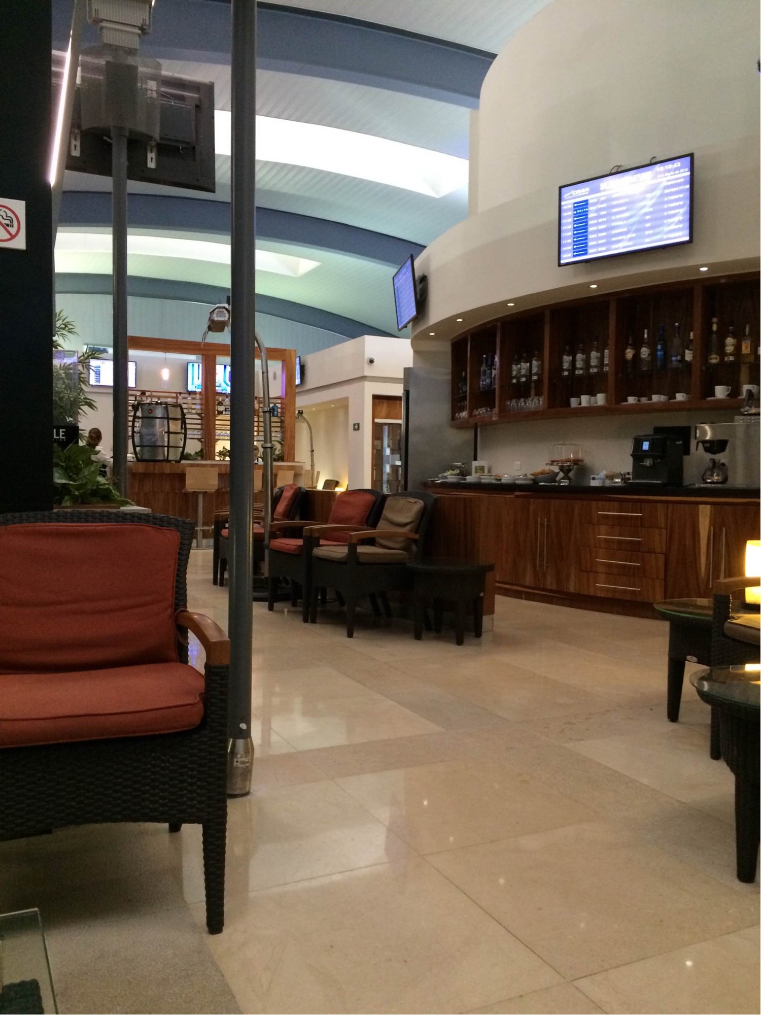 #1 of 2 images of Aeromexico – Salon Premier