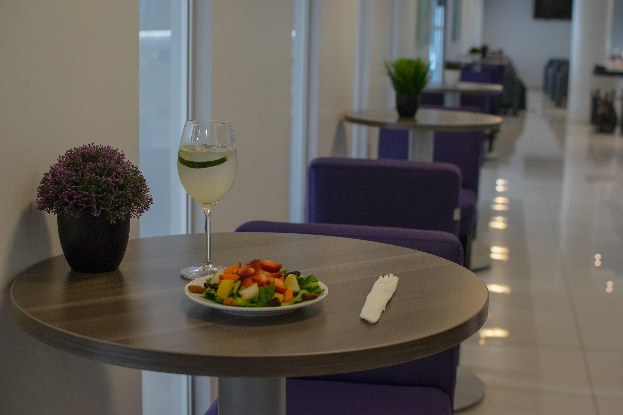 #1 of 4 images of OMA Premium Lounge