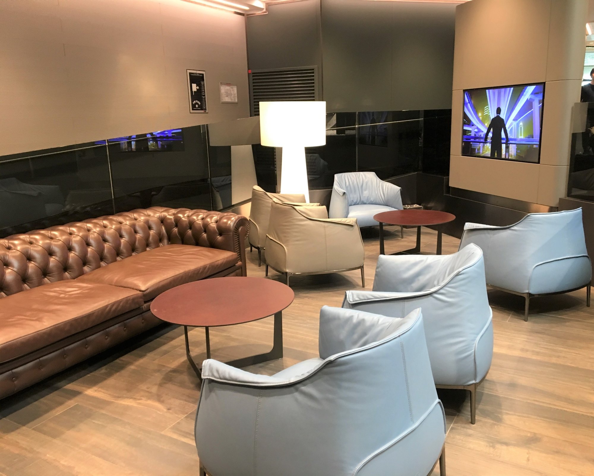 #1 of 5 images of Leonardo Exclusive Lounge
