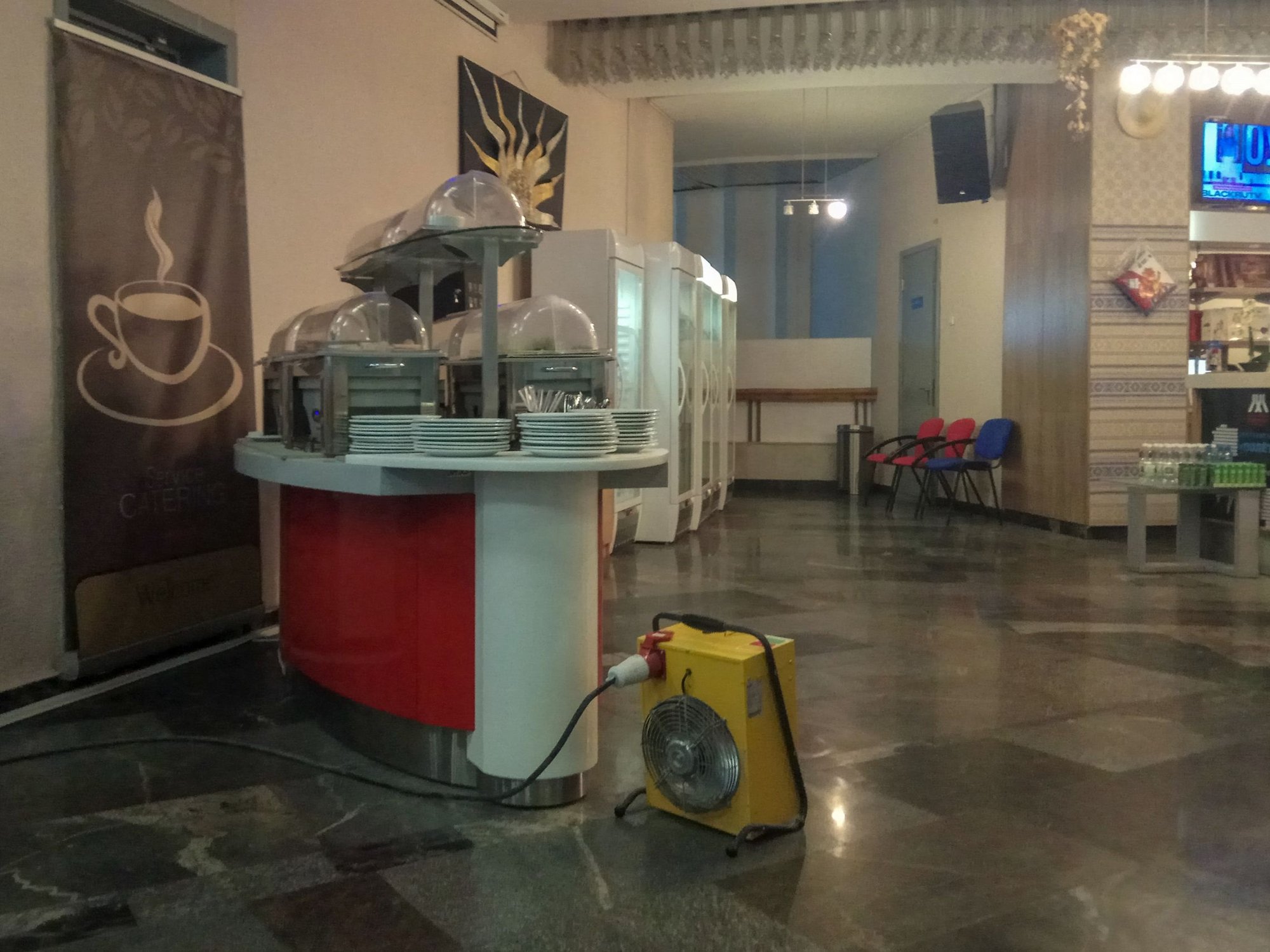 #2 of 5 images of Business Lounge (Domestic)