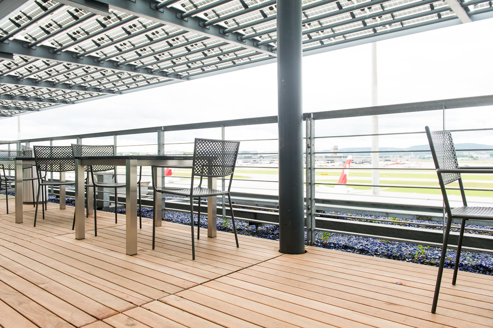 #5 of 5 images of Aspire Lounge