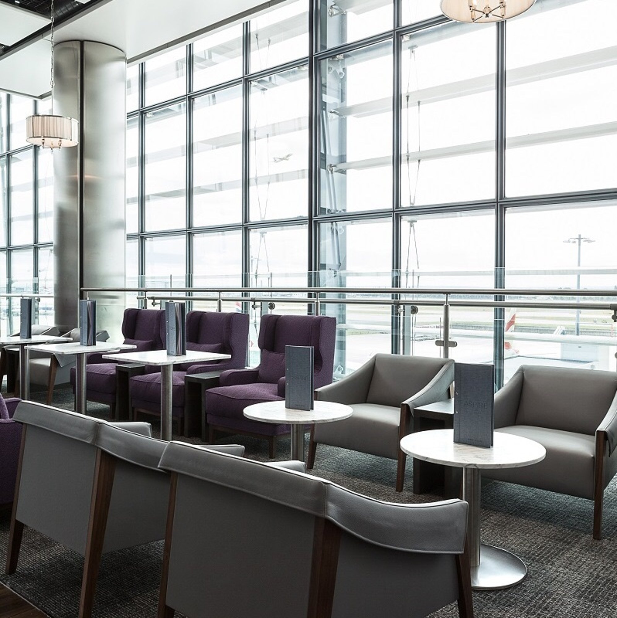 #4 of 5 images of Club Aspire Lounge