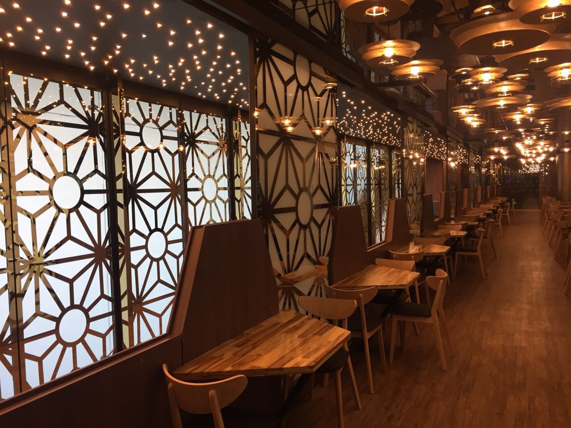 #2 of 5 images of El Dorado Lounge