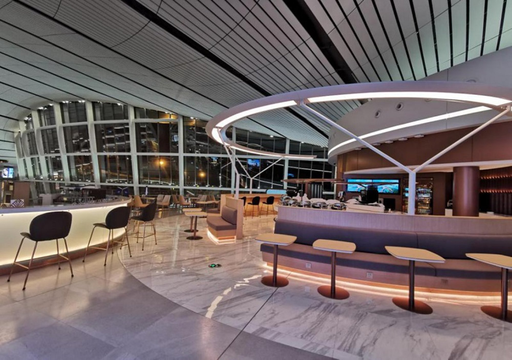 #1 of 2 images of China Southern Lounge