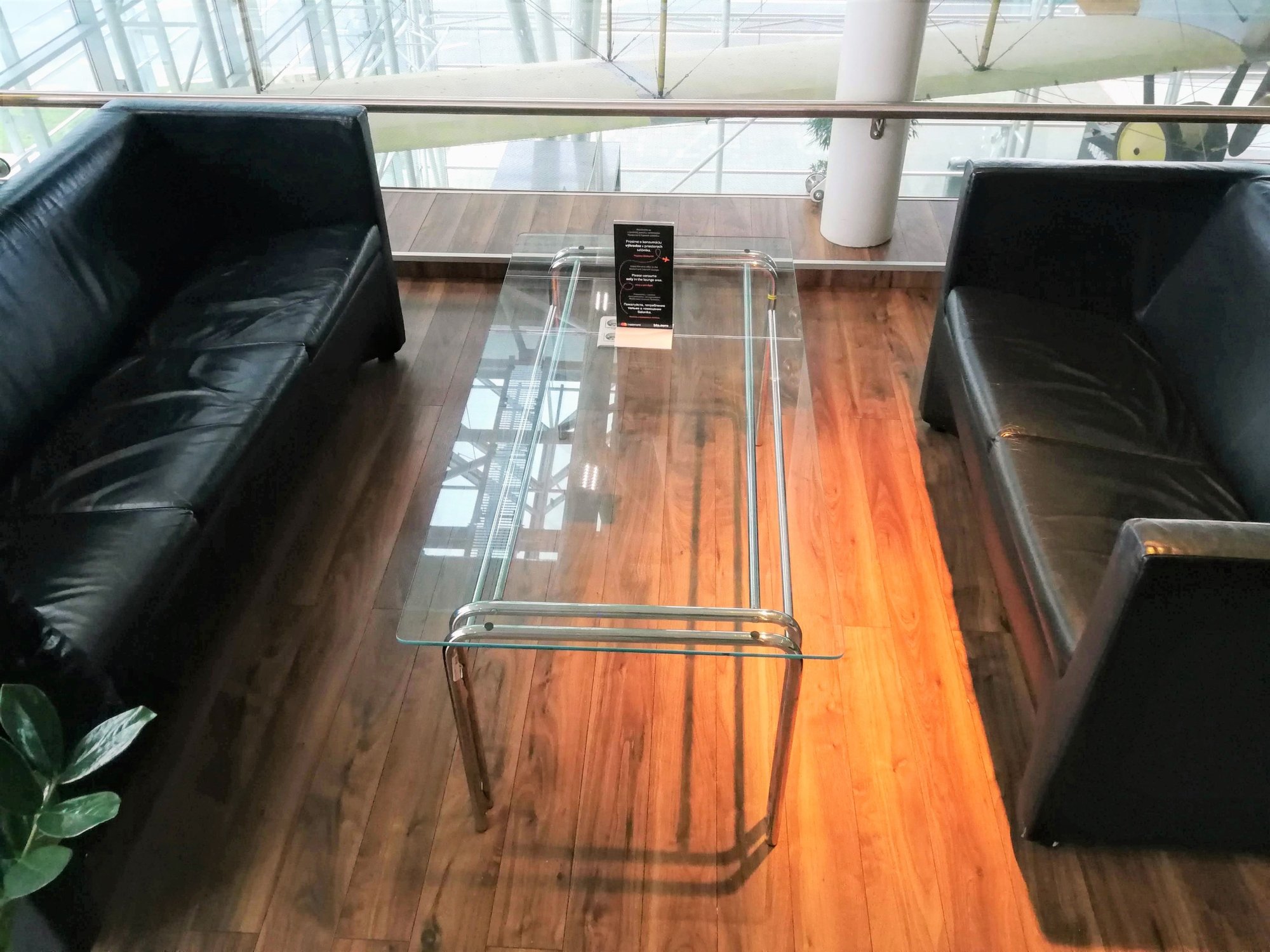 #3 of 5 images of Caproni Lounge