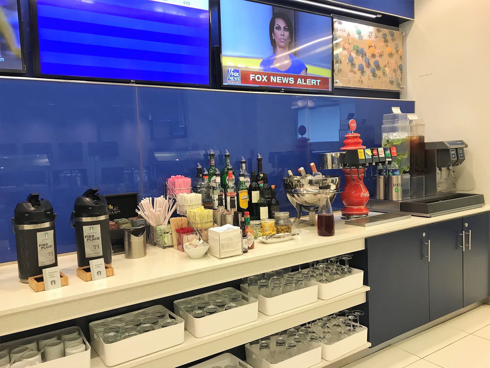 #3 of 5 images of Delta Sky Club