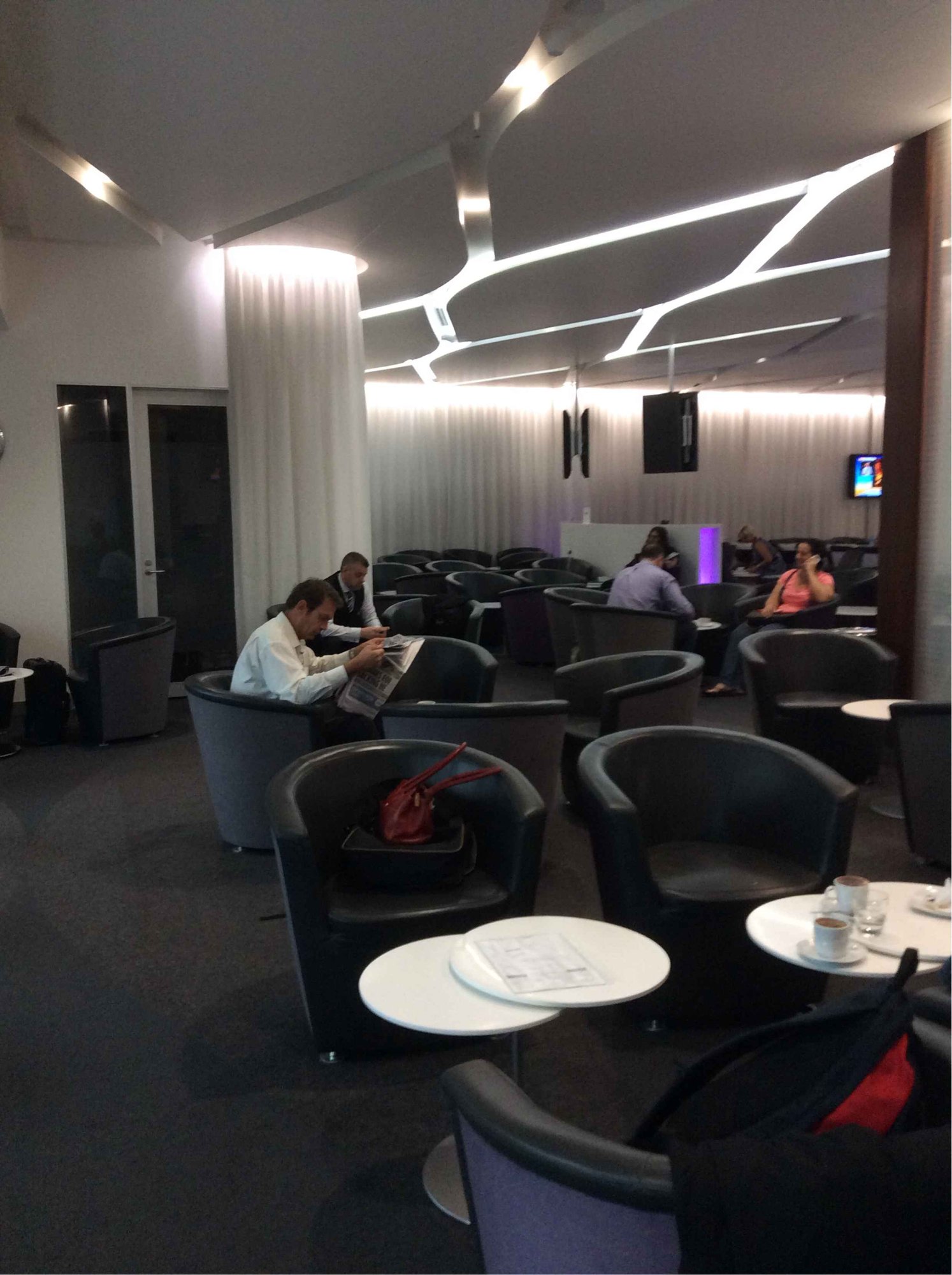 #4 of 5 images of Virgin Australia Lounge