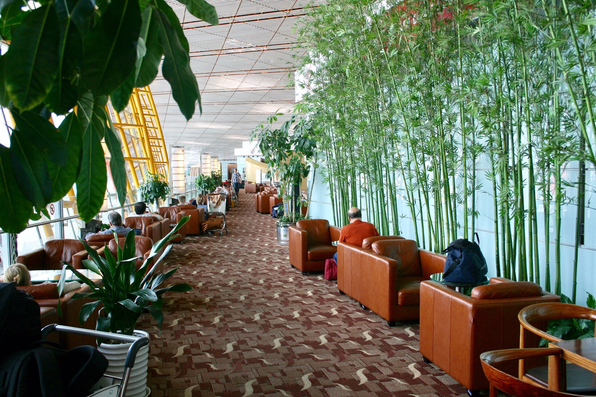 #1 of 5 images of Air China International Business Class Lounge