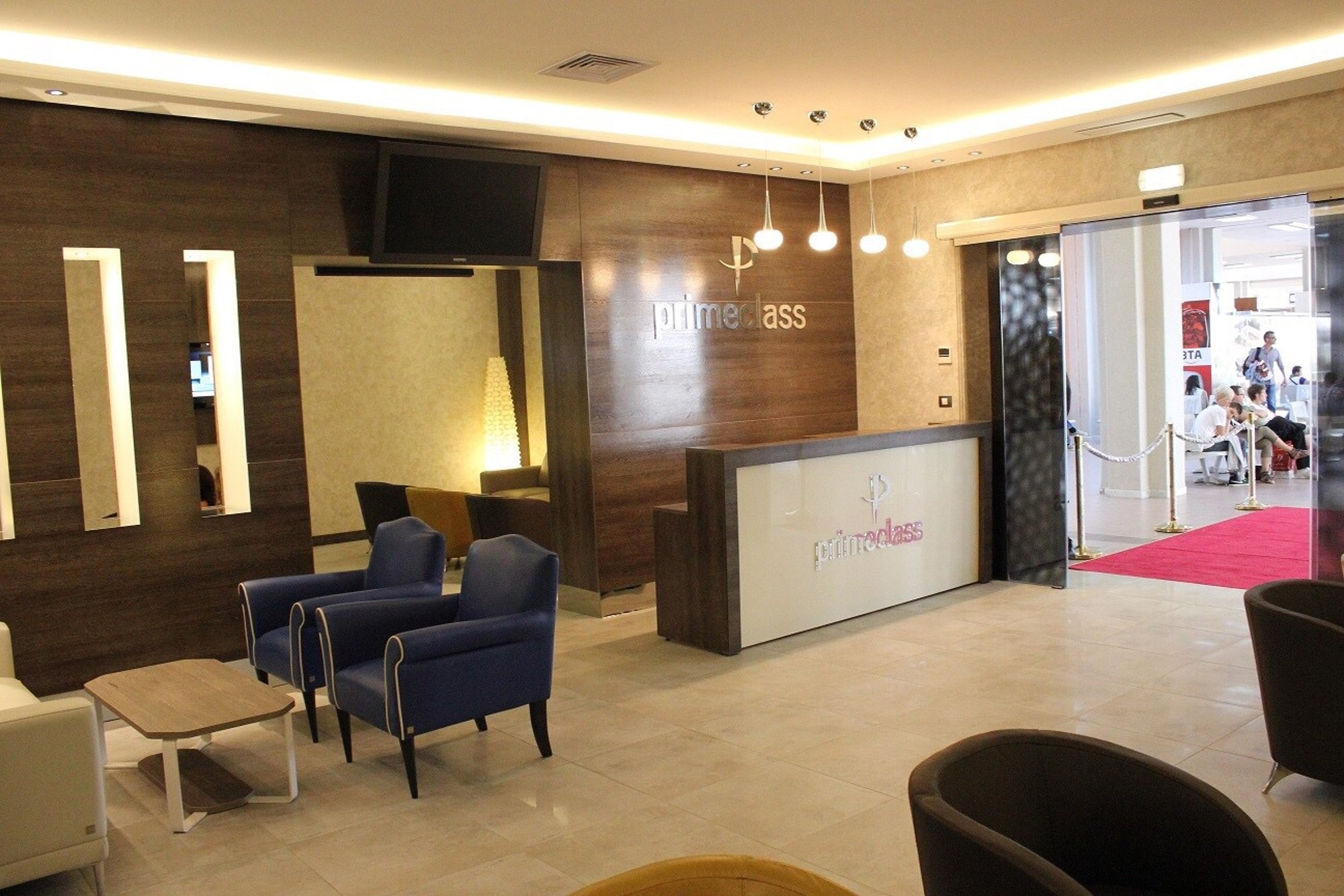 #3 of 3 images of Primeclass Lounge