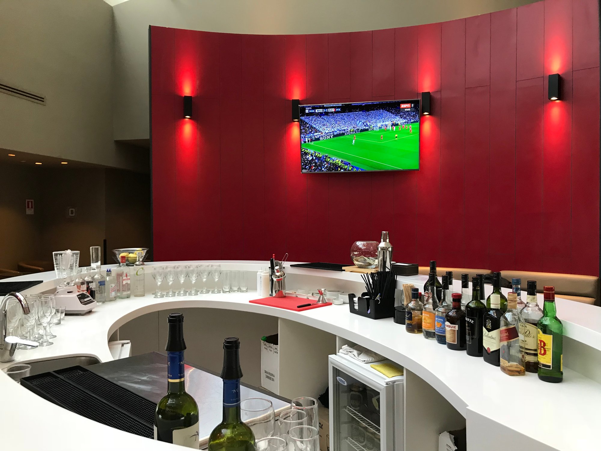 #4 of 5 images of Primeclass Condor Lounge