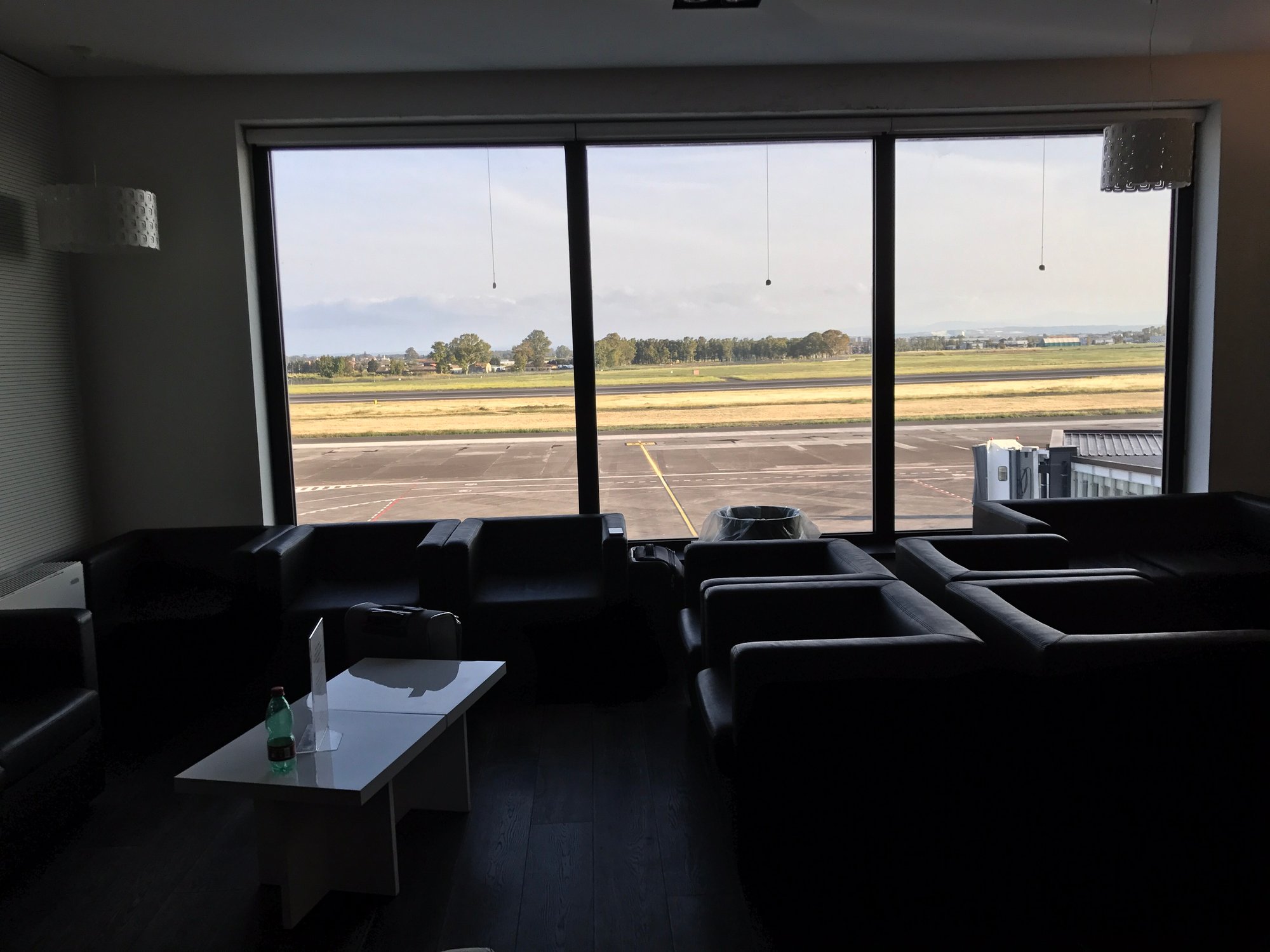 #5 of 5 images of Salon V.I.P. Sac