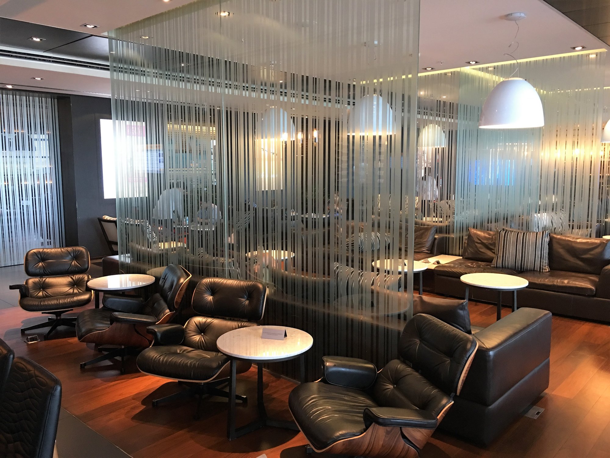 #3 of 5 images of Aeropuertos VIP Club Departures Lounge