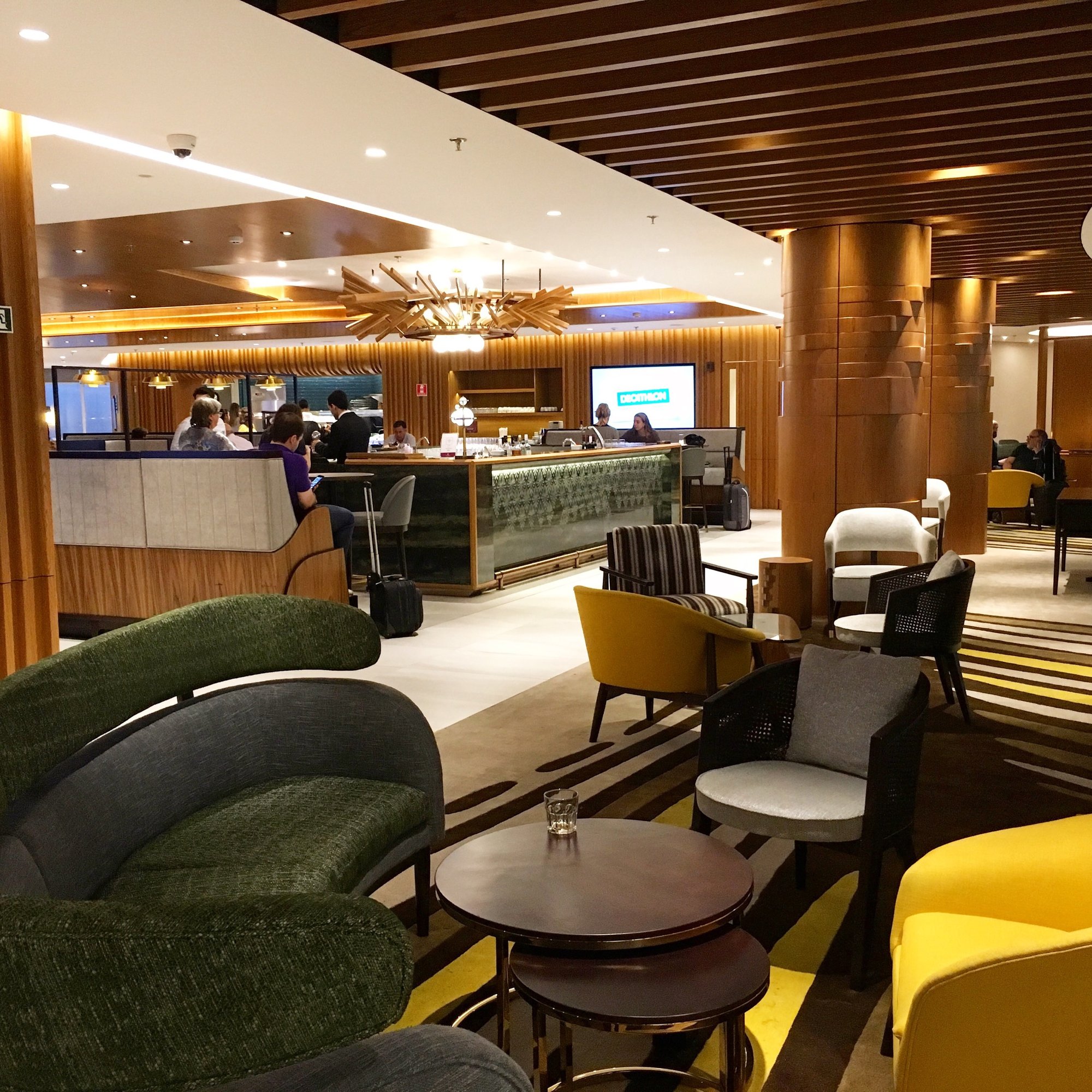#2 of 5 images of Plaza Premium Lounge (Domestic) (Temporarily Closed)