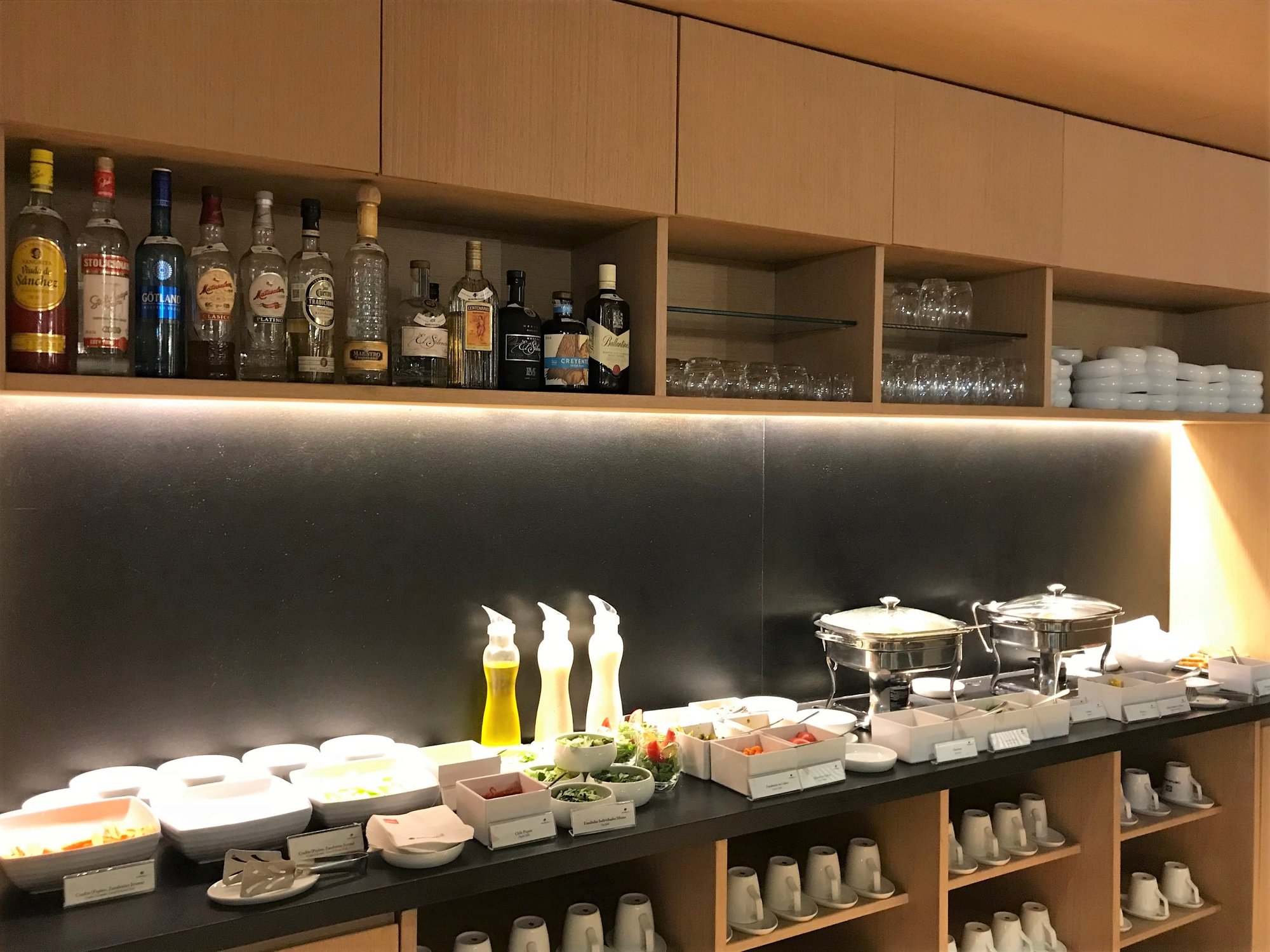 #3 of 5 images of Aeromexico Salon Premier (Domestic) (Temporarily Closed)