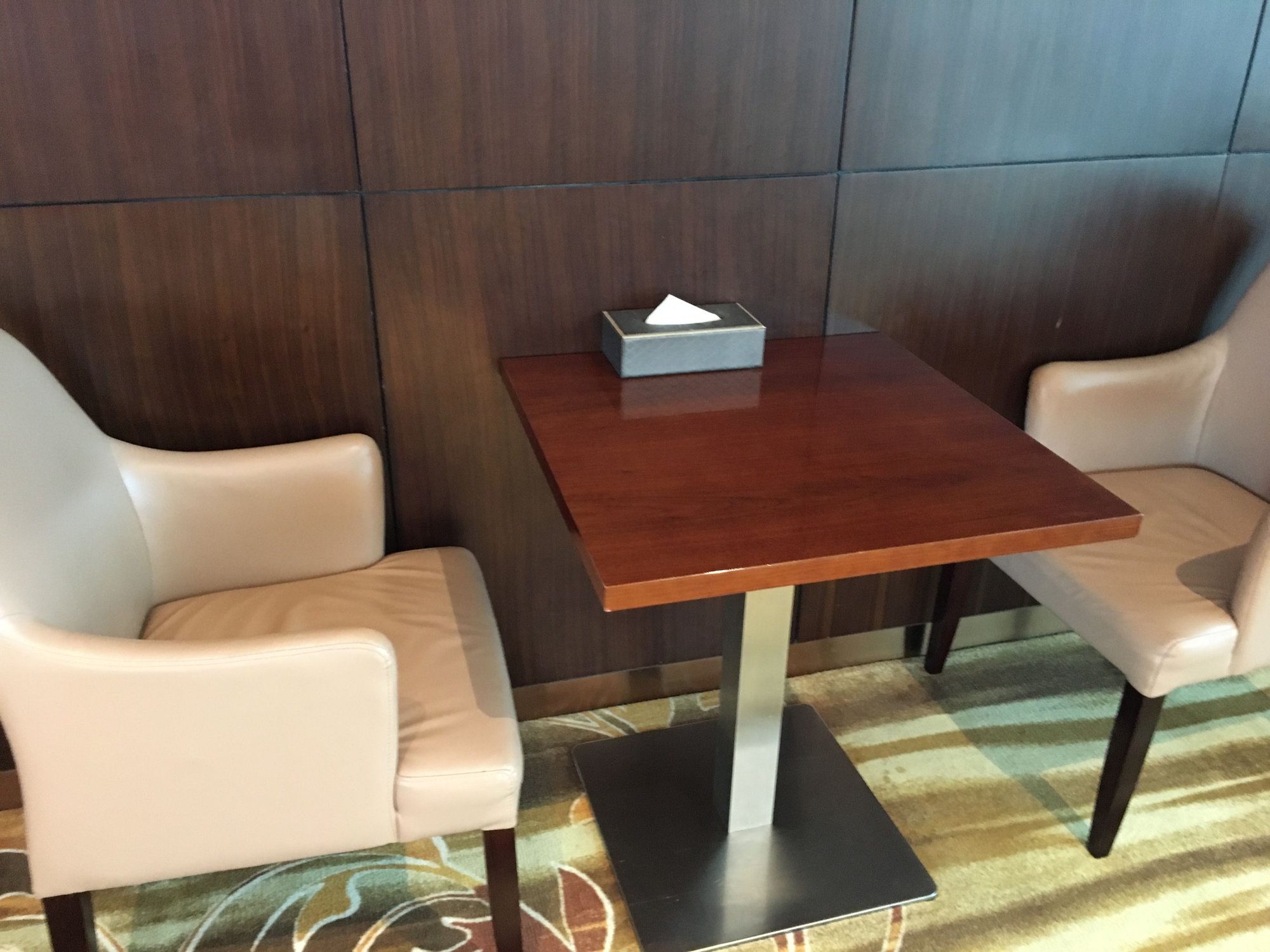 #1 of 5 images of ファーストクラス・ラウンジ No.6