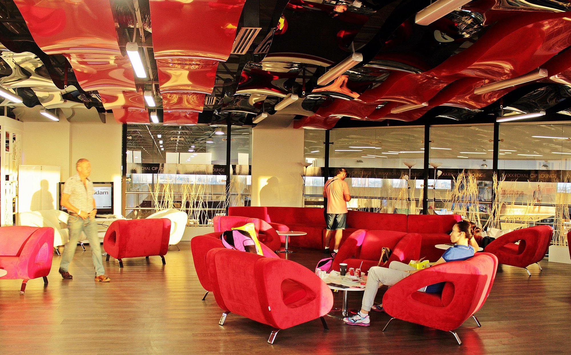 #5 of 5 images of CIP Lounge (Temporarily Closed)