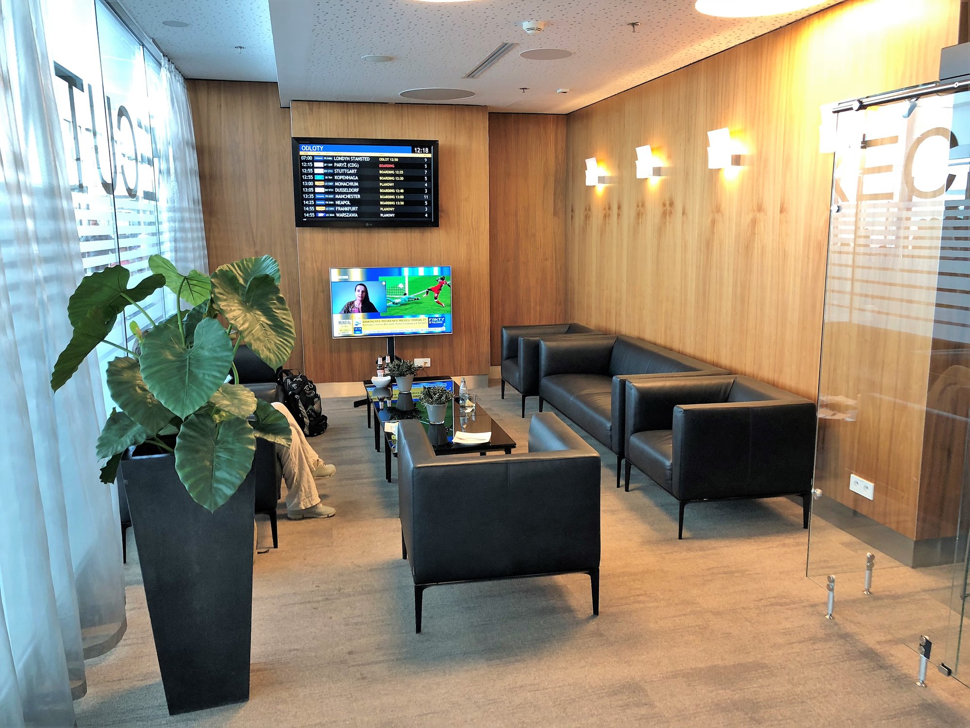 #1 of 5 images of Executive Lounge