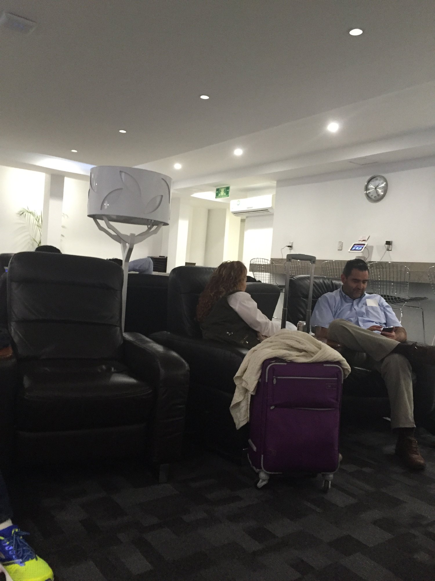 #1 of 1 images of Lounge 19