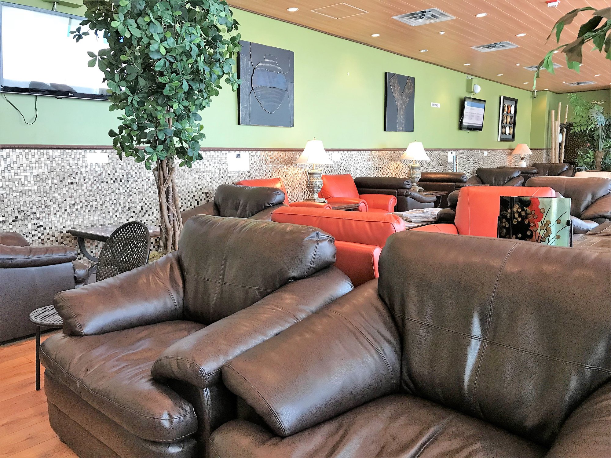 #3 of 5 images of VIP Flyers Club