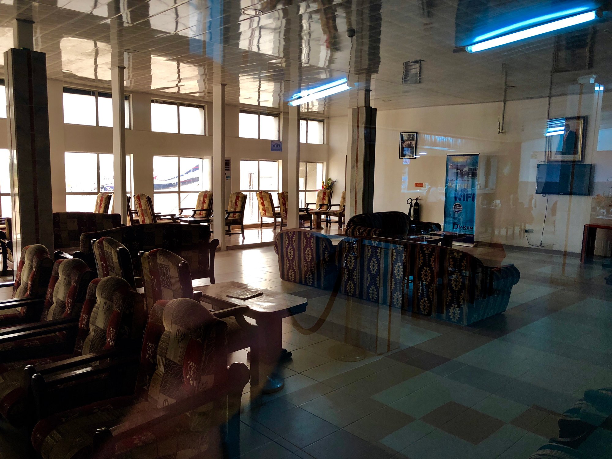 #2 of 5 images of Sky Lounge