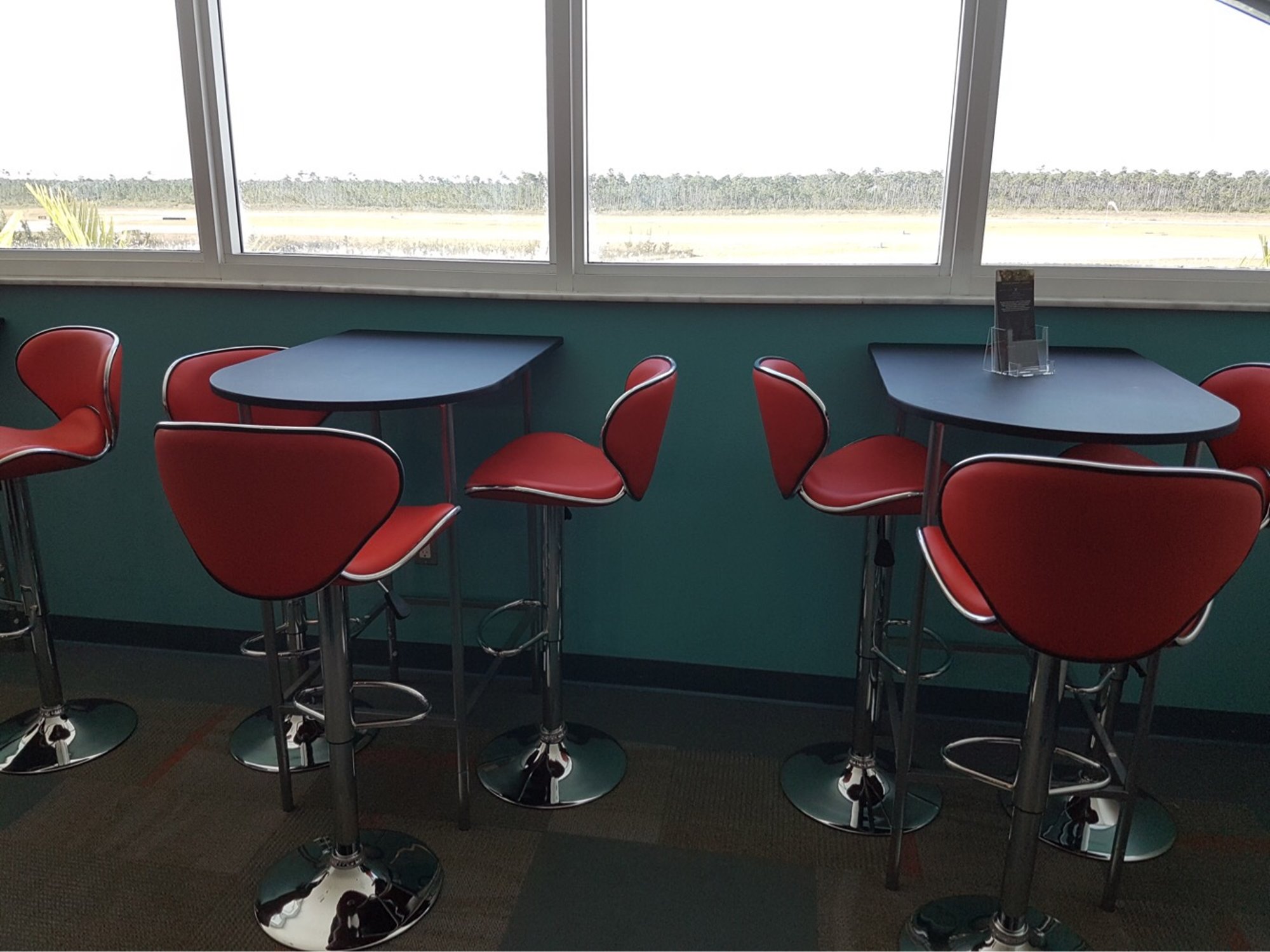 #5 of 5 images of Skyview Airport Lounge