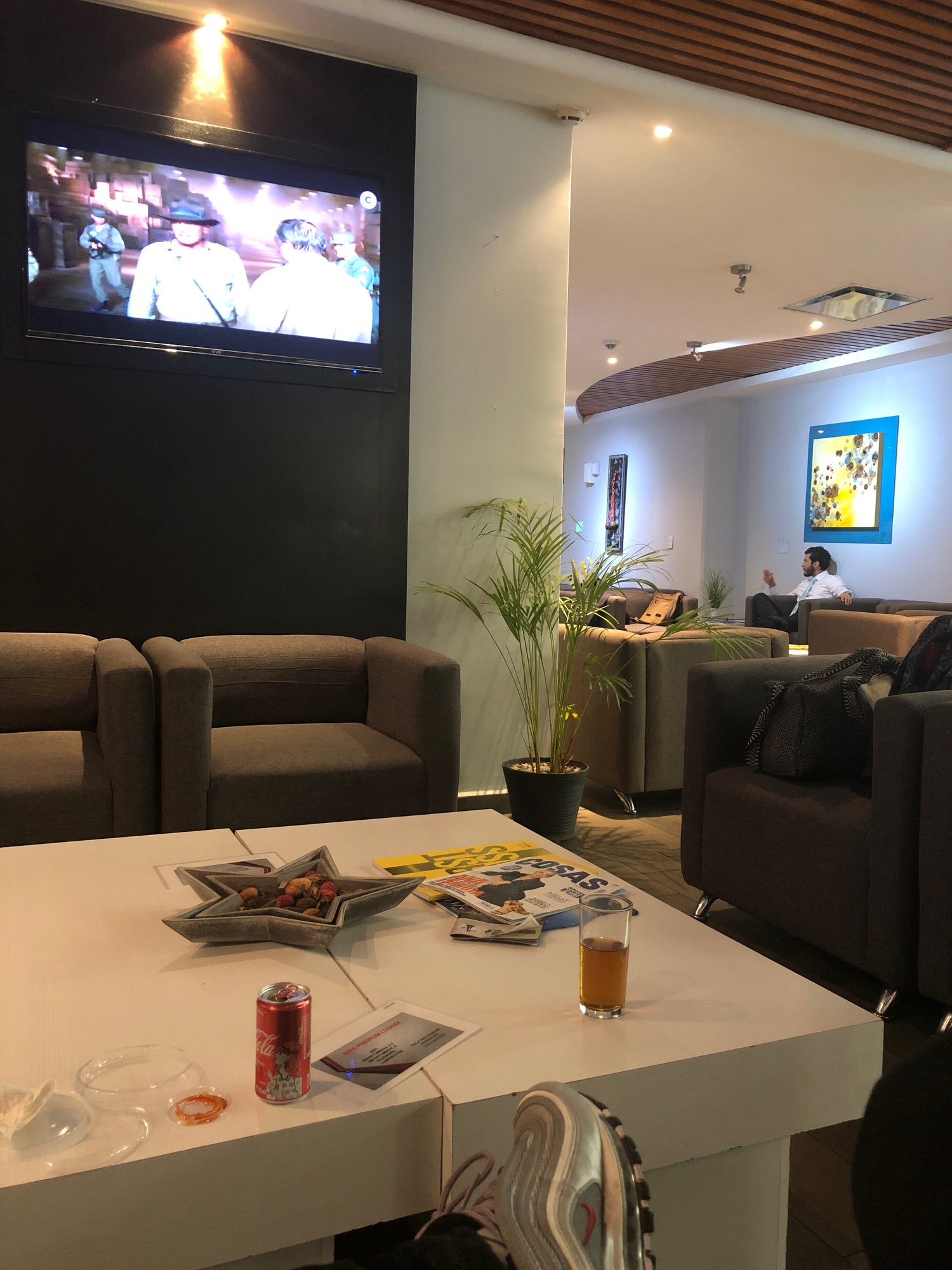 #1 of 2 images of OMA Premium Lounge