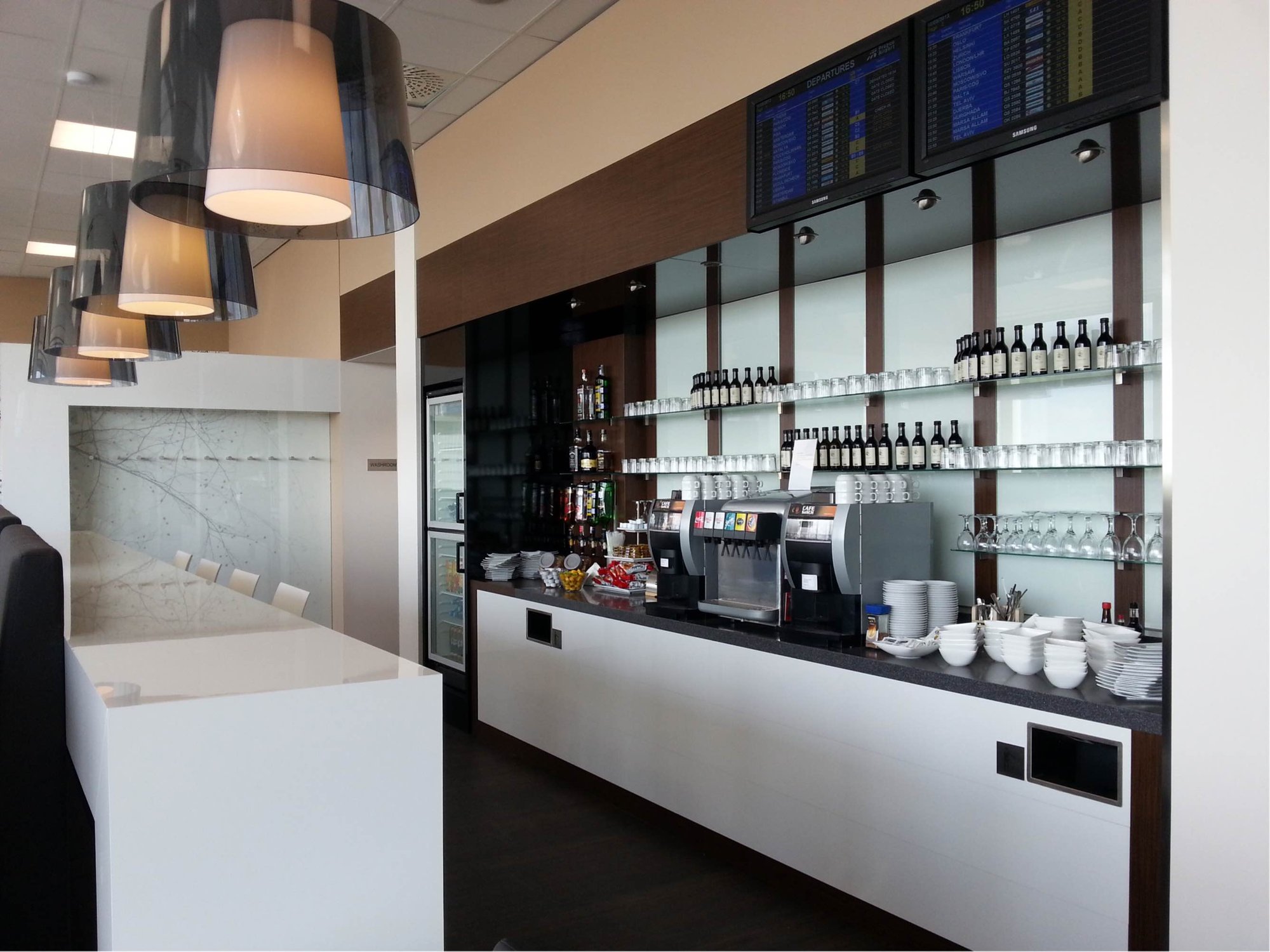 #3 of 5 images of Menzies Aviation Lounge (Temporarily Closed)