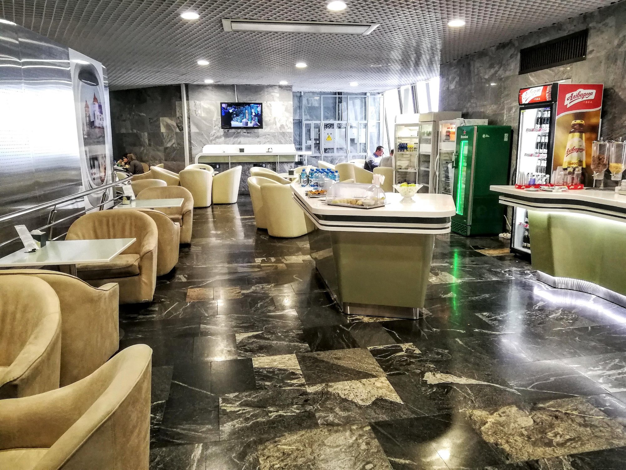 #1 of 5 images of Business Lounge (Gate 6)