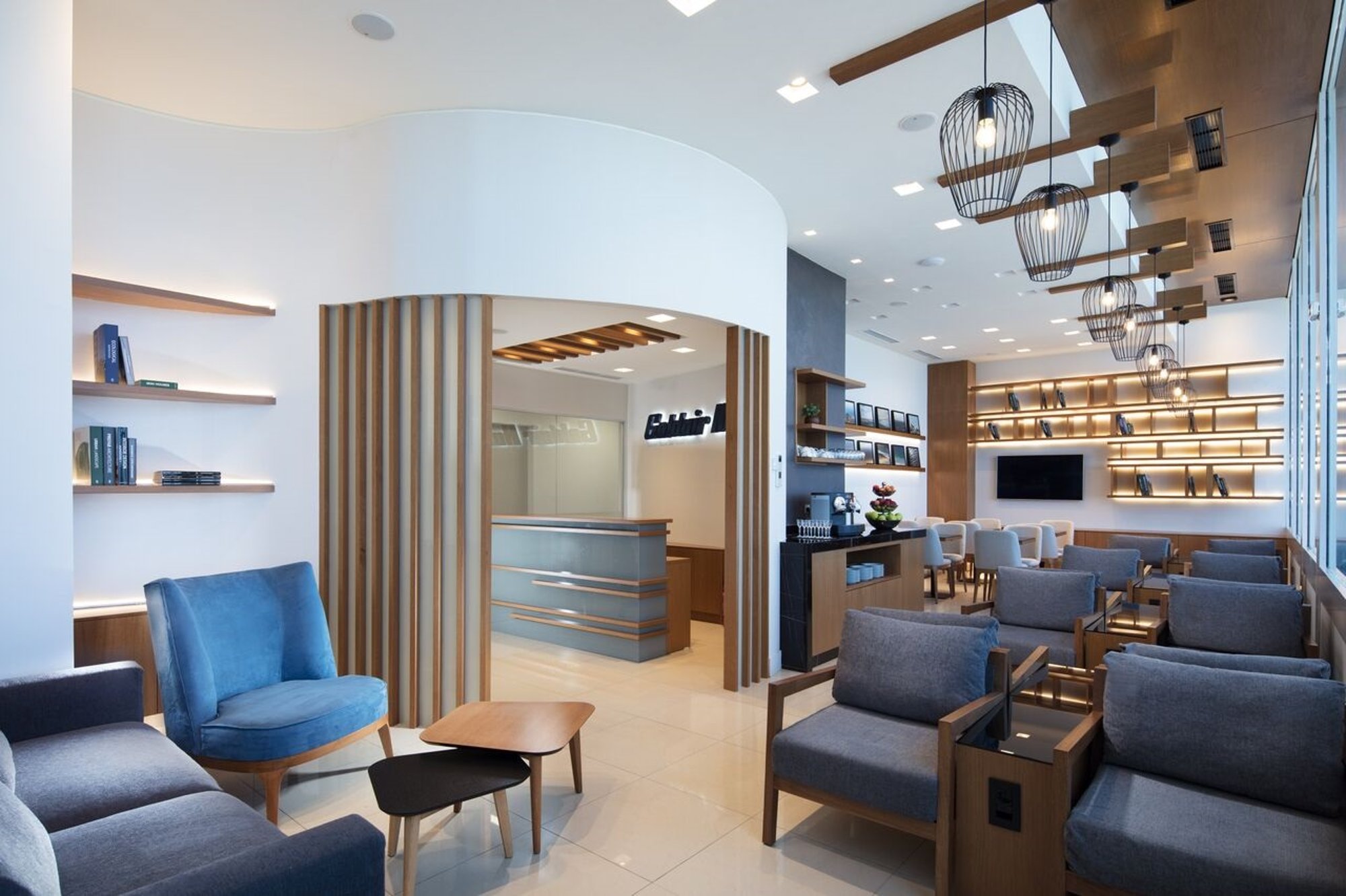 #3 of 5 images of SALON EVROPI