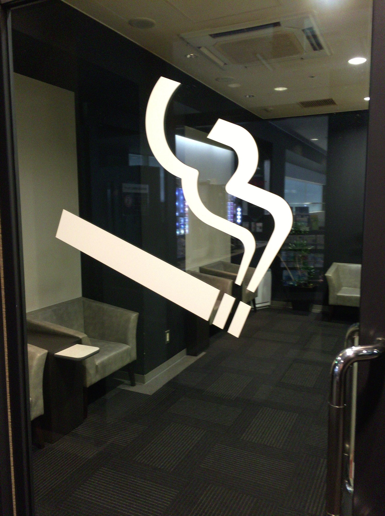 #3 of 5 images of ラウンジ神戸